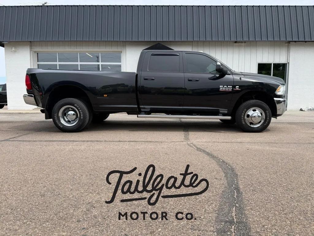 ram ram 3500 pickup 2018 3C63RRGL5JG179938 image ram ram 3500 pickup 2018 3C63RRGL5JG179938 image